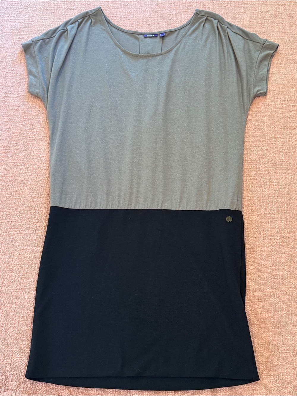 Mexx taupe / gray & Black Colorblock Midi Dress